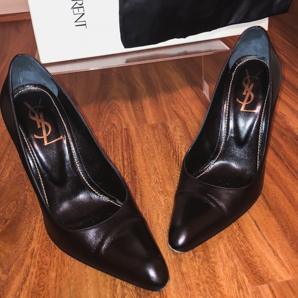 🔥YSL Black Pumps - Picture 2 of 7
